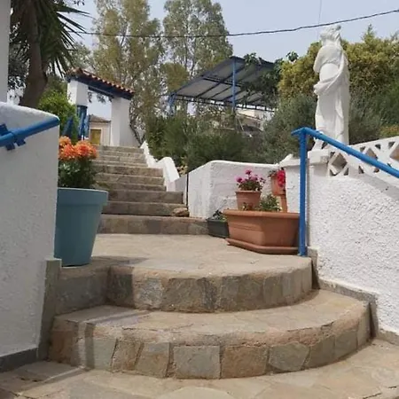 Amazing 2-bedroom Close To All Amenities * Πόρτο Χέλι